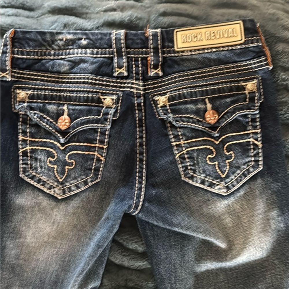 Rock Revival Indigo Jeans with Intricate Stitching